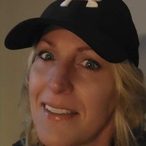 Meet your Posher, Christie